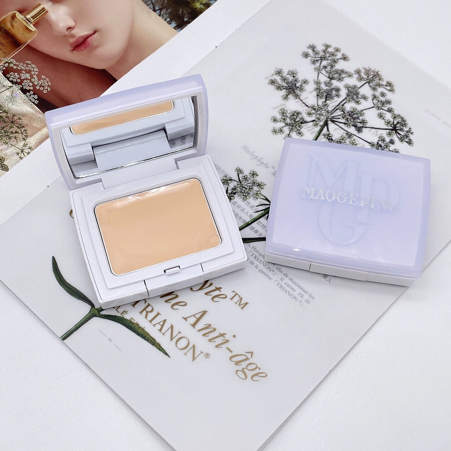 3D Light Highlighting Cream Foundation