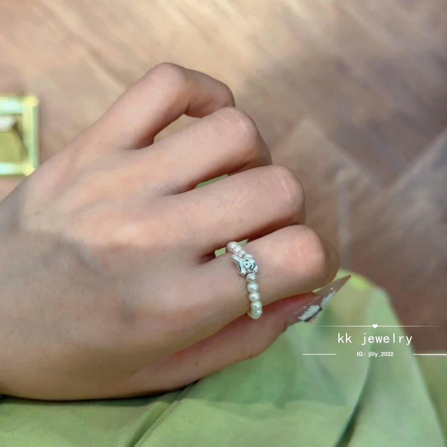S925 Sterling Silver Happy Puppy Faux Pearl Stretch Ring