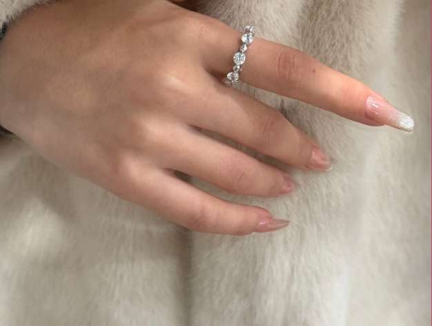 925 Silver Bead Diamond Ring
