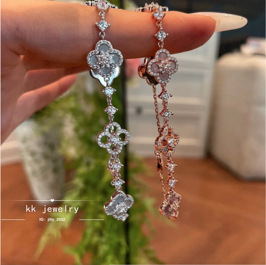 The texture is great! S925 Silver Fritillary Clover Bracelet