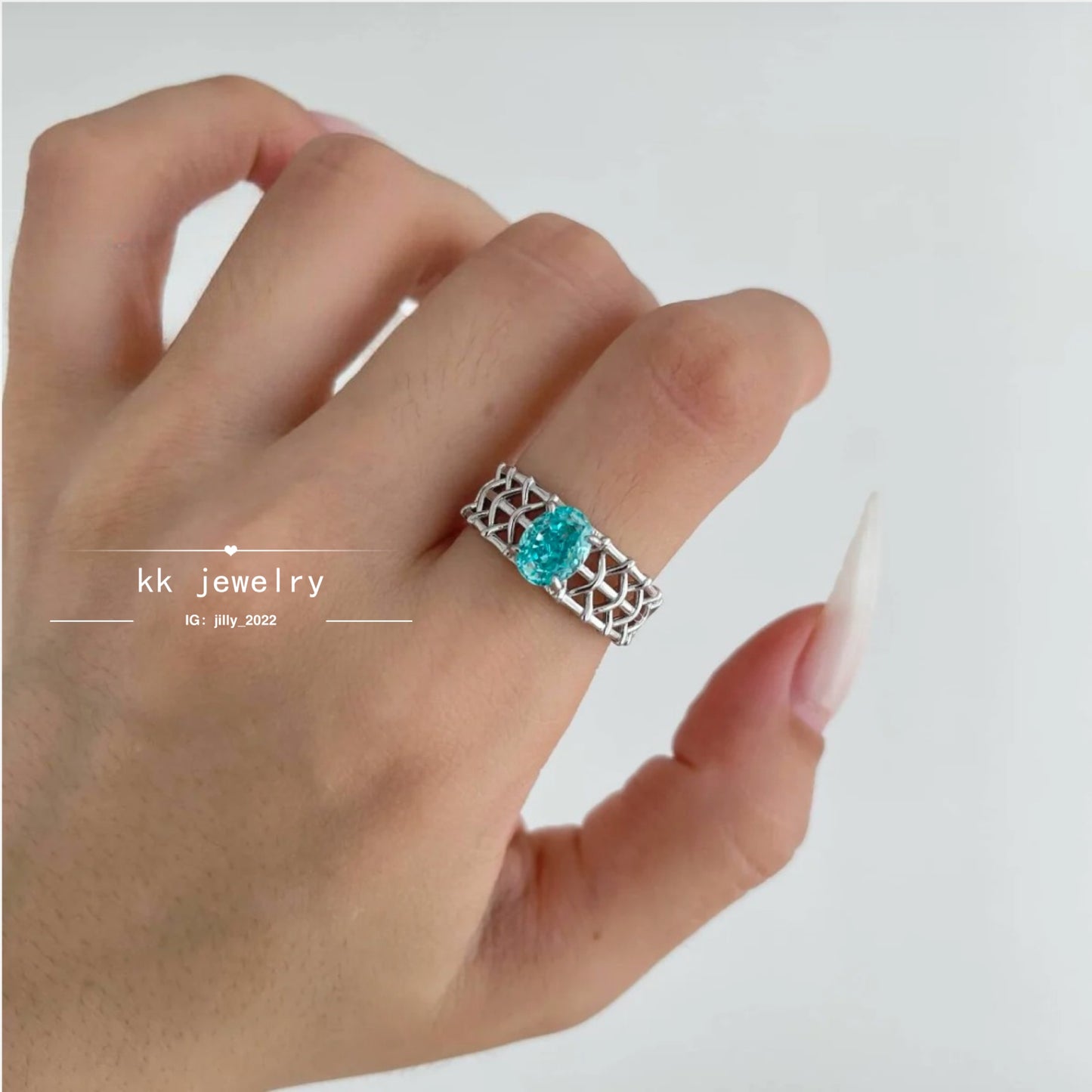 S925 Silver Paraiba Tourmaline 6 * 8 Oval Ring