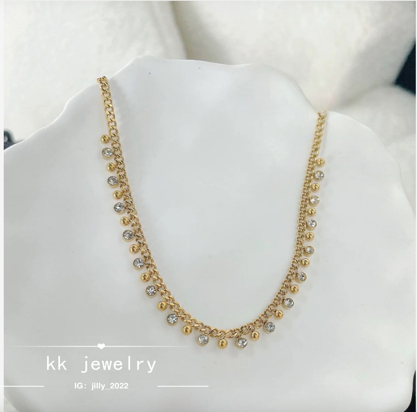 Fried Chicken Exquisite~ Small Golden Ball Tassel Necklace