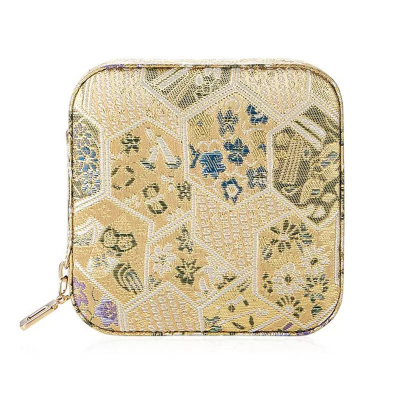 Chinese-style portable jewelry box, elegant retro embroidered jewelry storage box for earrings, necklaces, bracelets, and other ornaments