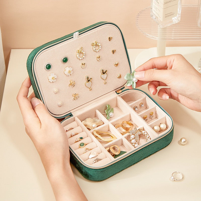 Velvet Jewelry Box, Portable Travel Jewelry Storage Box, Earring Ring Necklace Jewelry Box