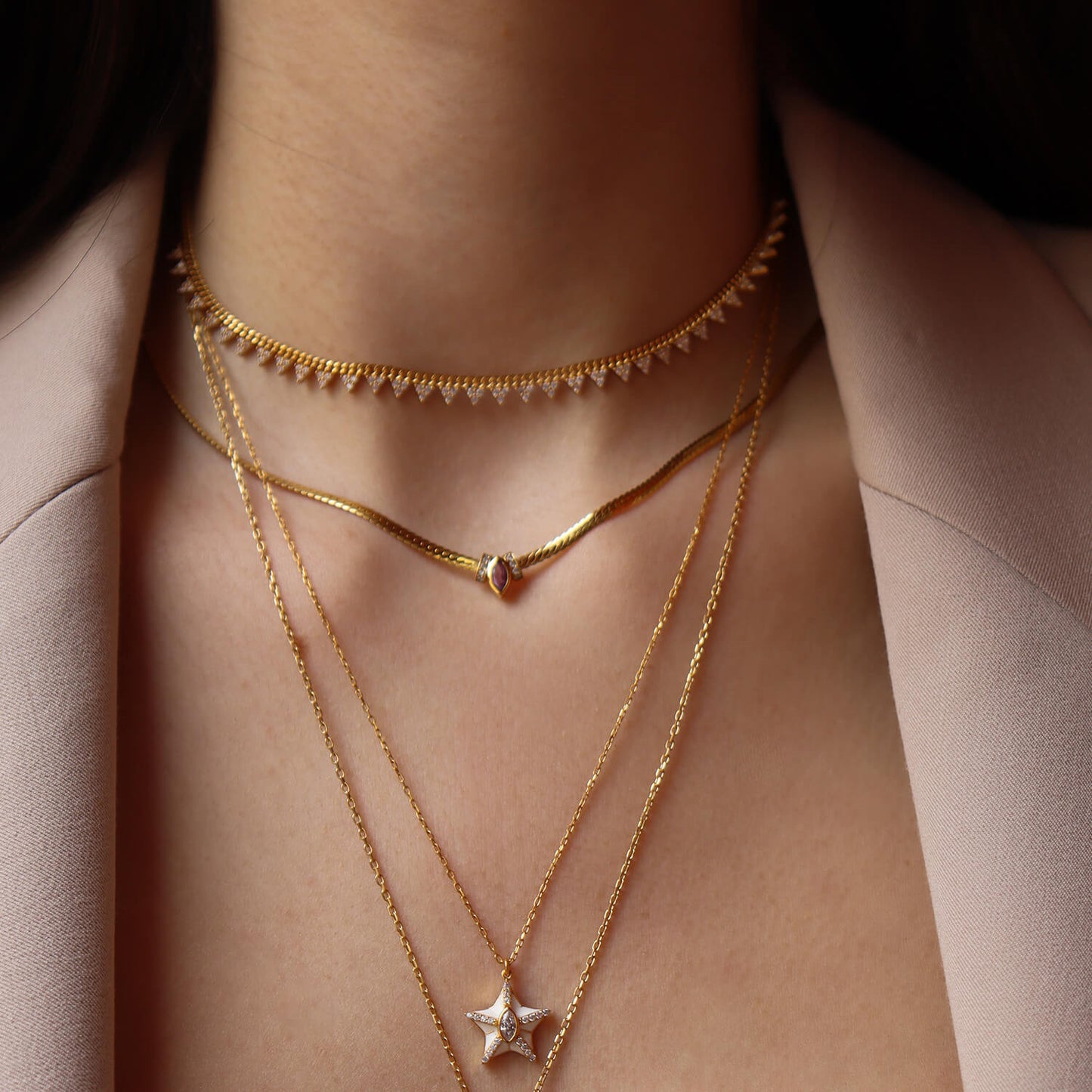 Stainless steel horse eye snake bone necklace