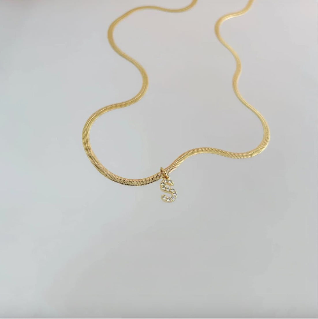 26 small letter snake chain necklaces with diamonds