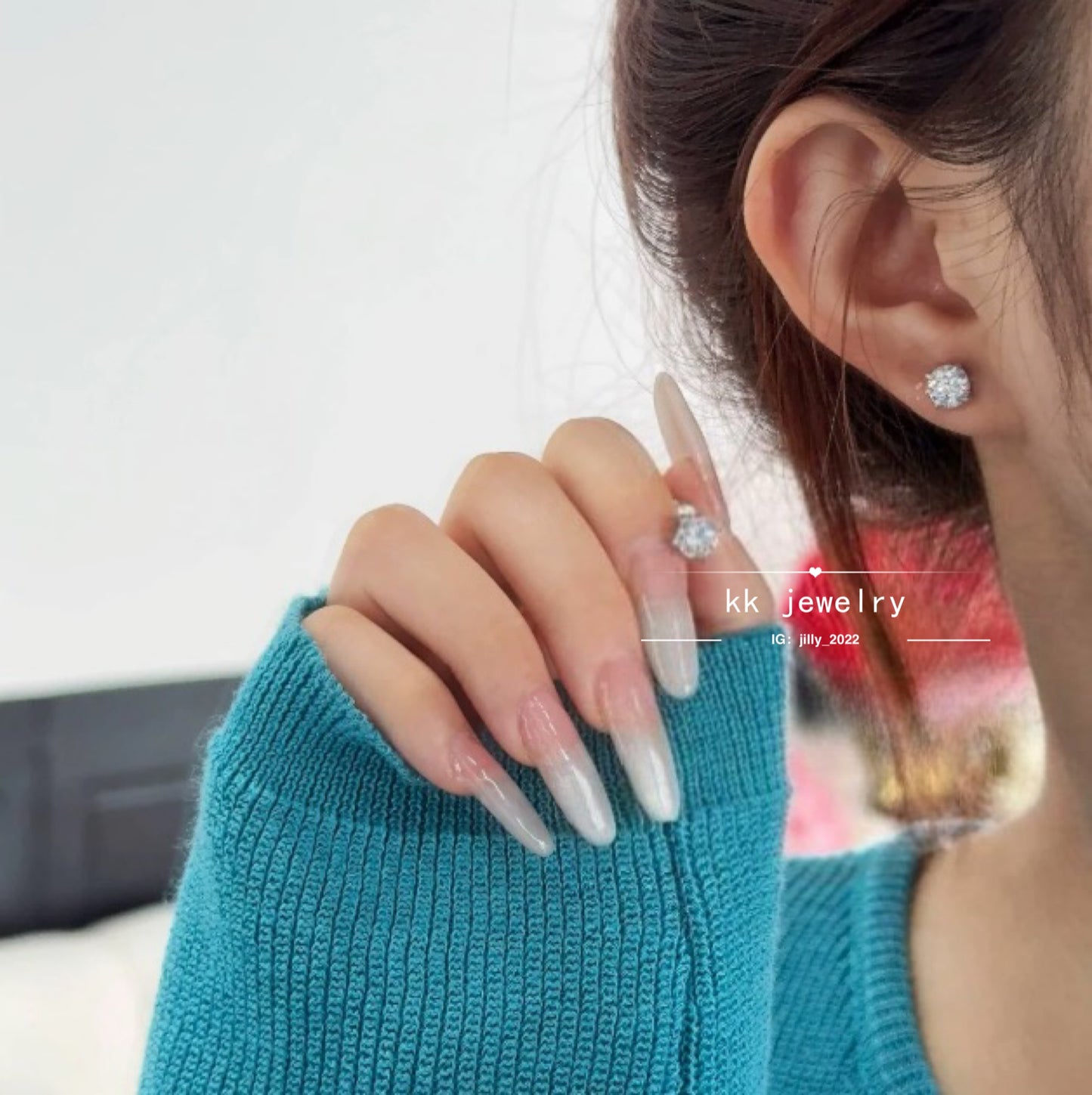S925 Silver Classic 8mm Round Minimalist High Carbon Diamond Stud Earrings
