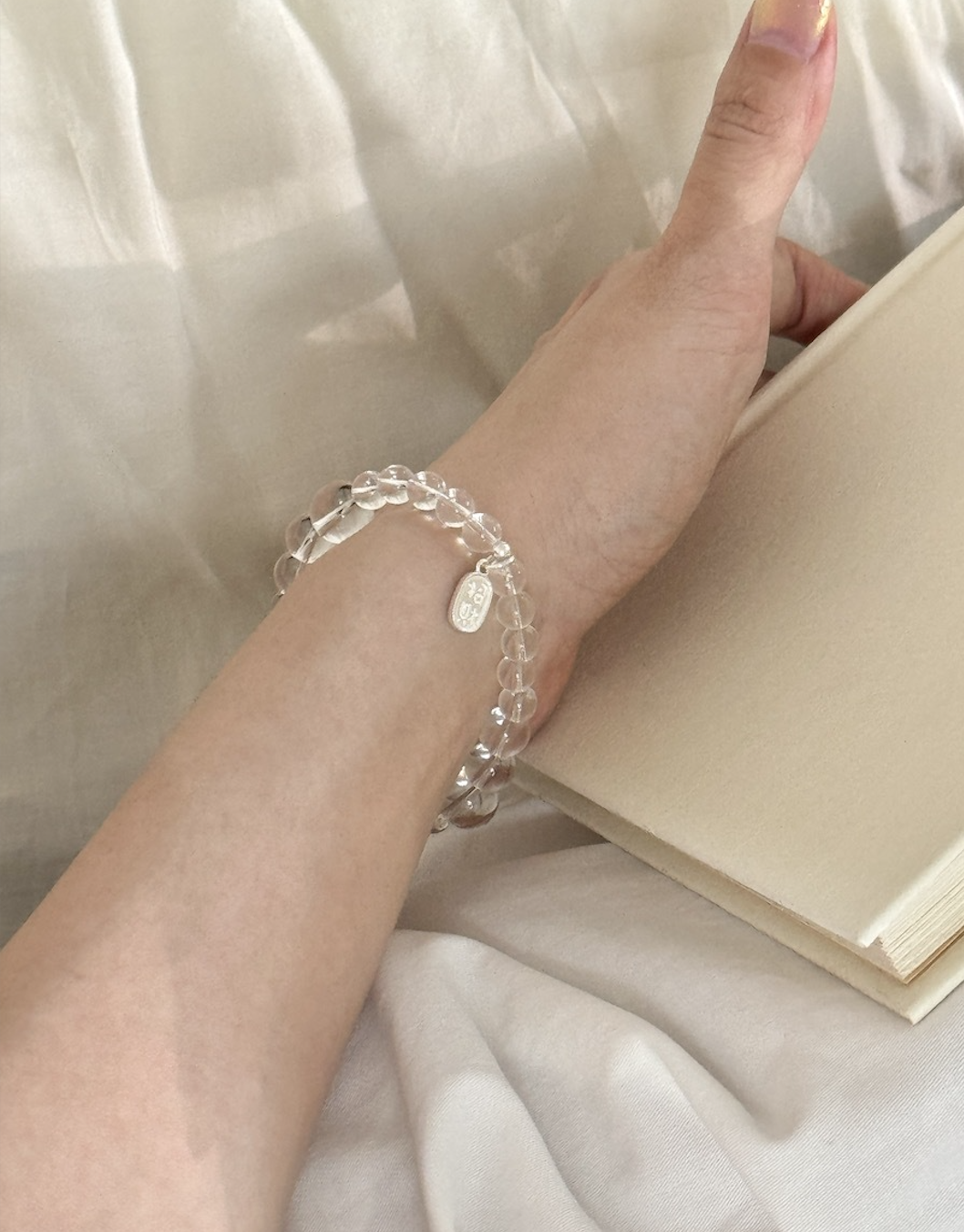 Chinese natural white crystal beckoning bracelet