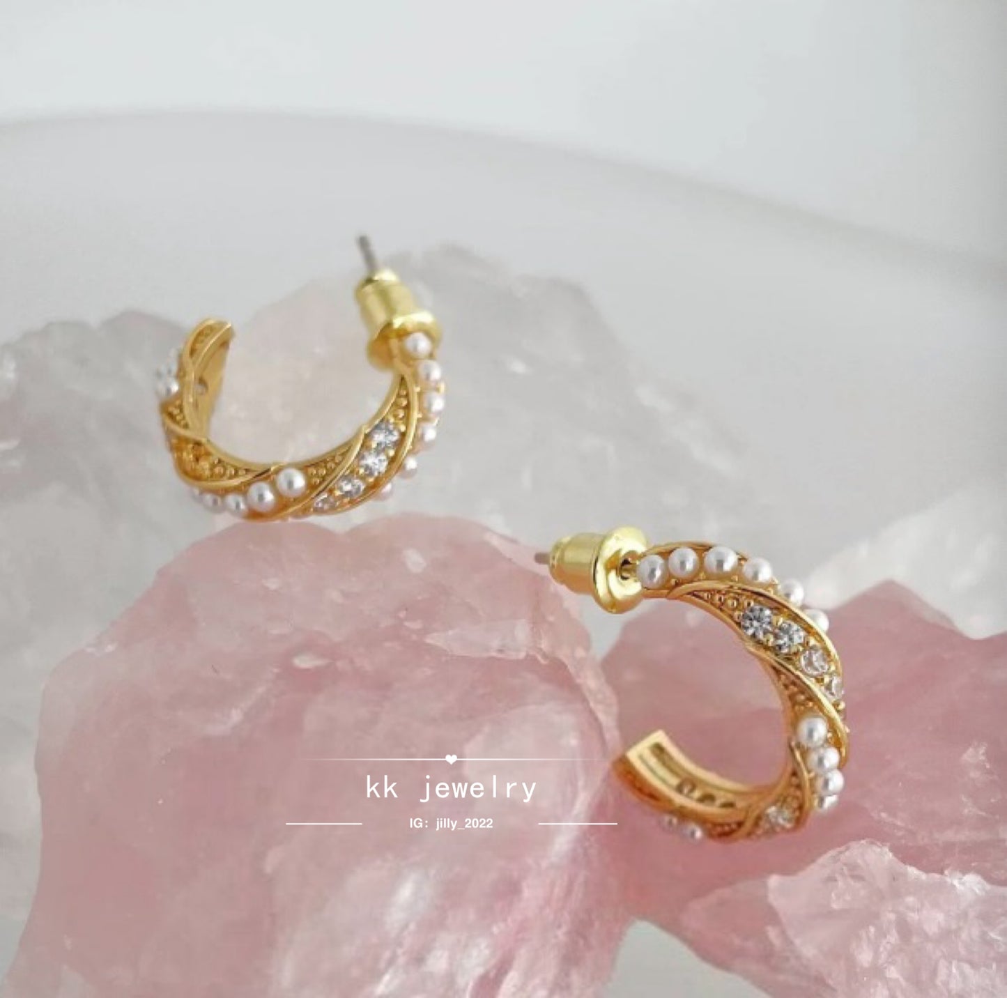 Twist Wrapped Pearl Fine Diamond Stud Earrings