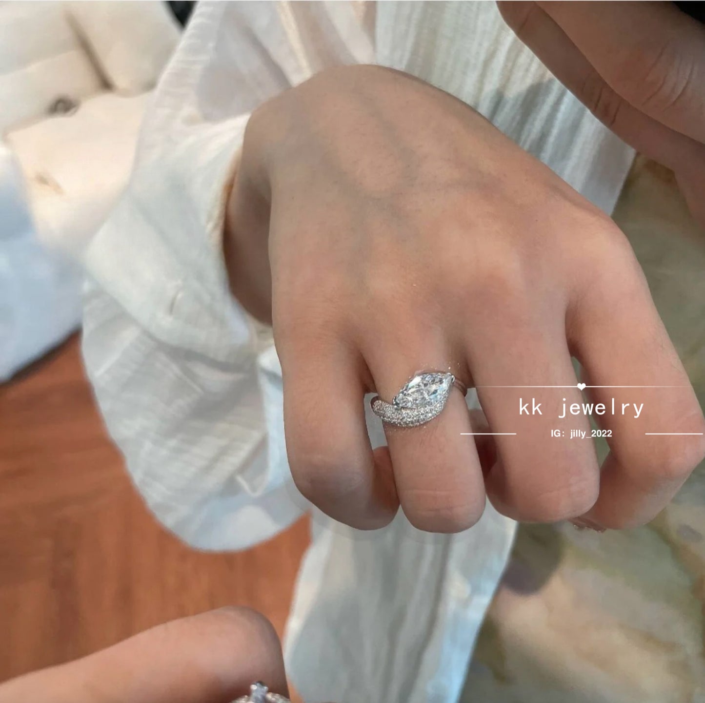 S925 Silver 6 * 12 Horse's Eye Diamond Ring