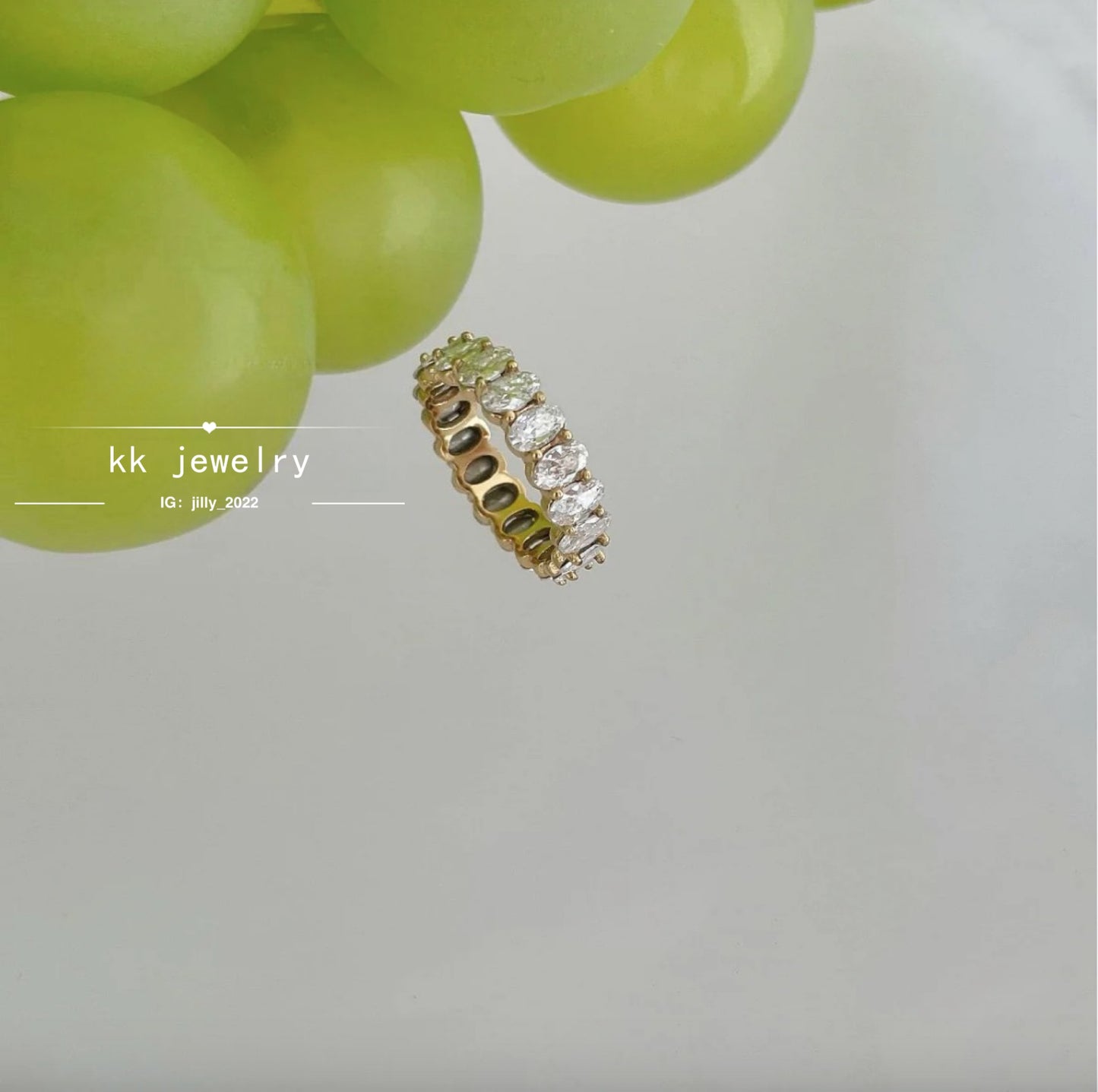 Oval full diamond ring