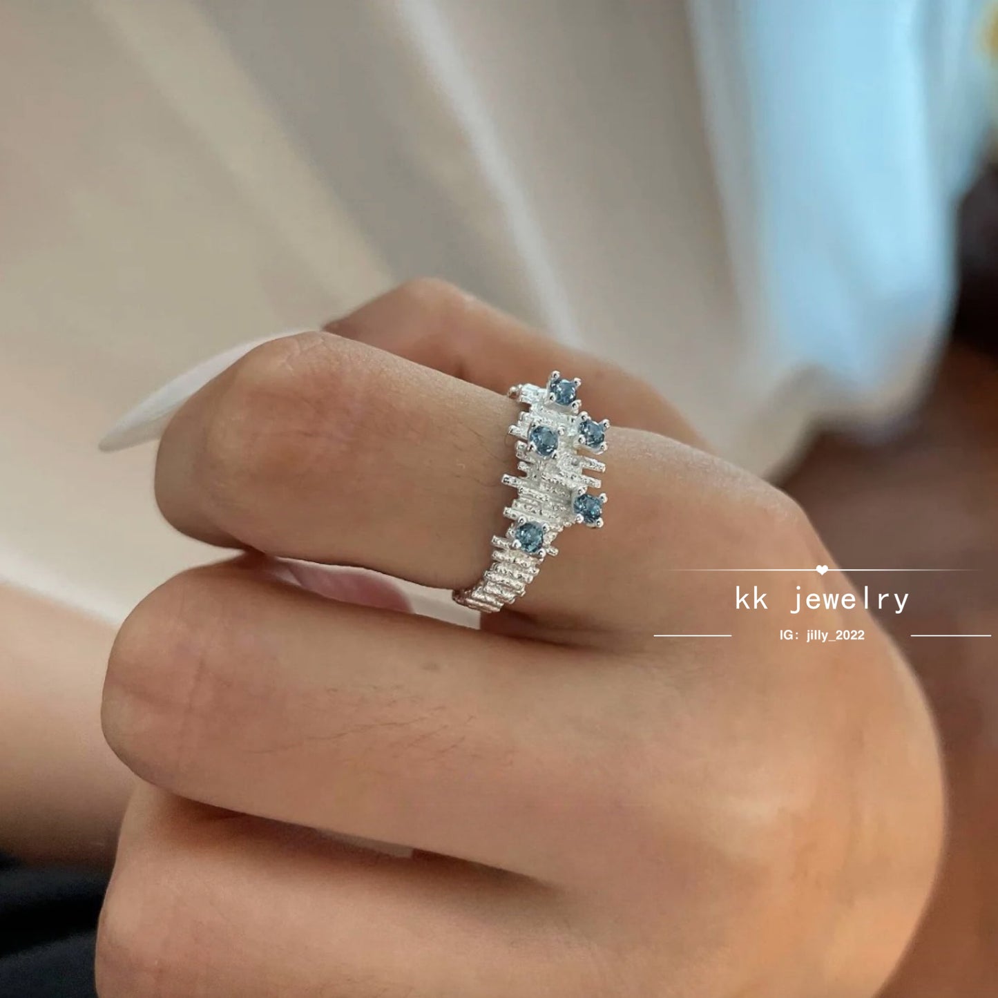 S925 Sterling Silver Irregularly Arranged Folded Sea Blue Diamond Open Ring
