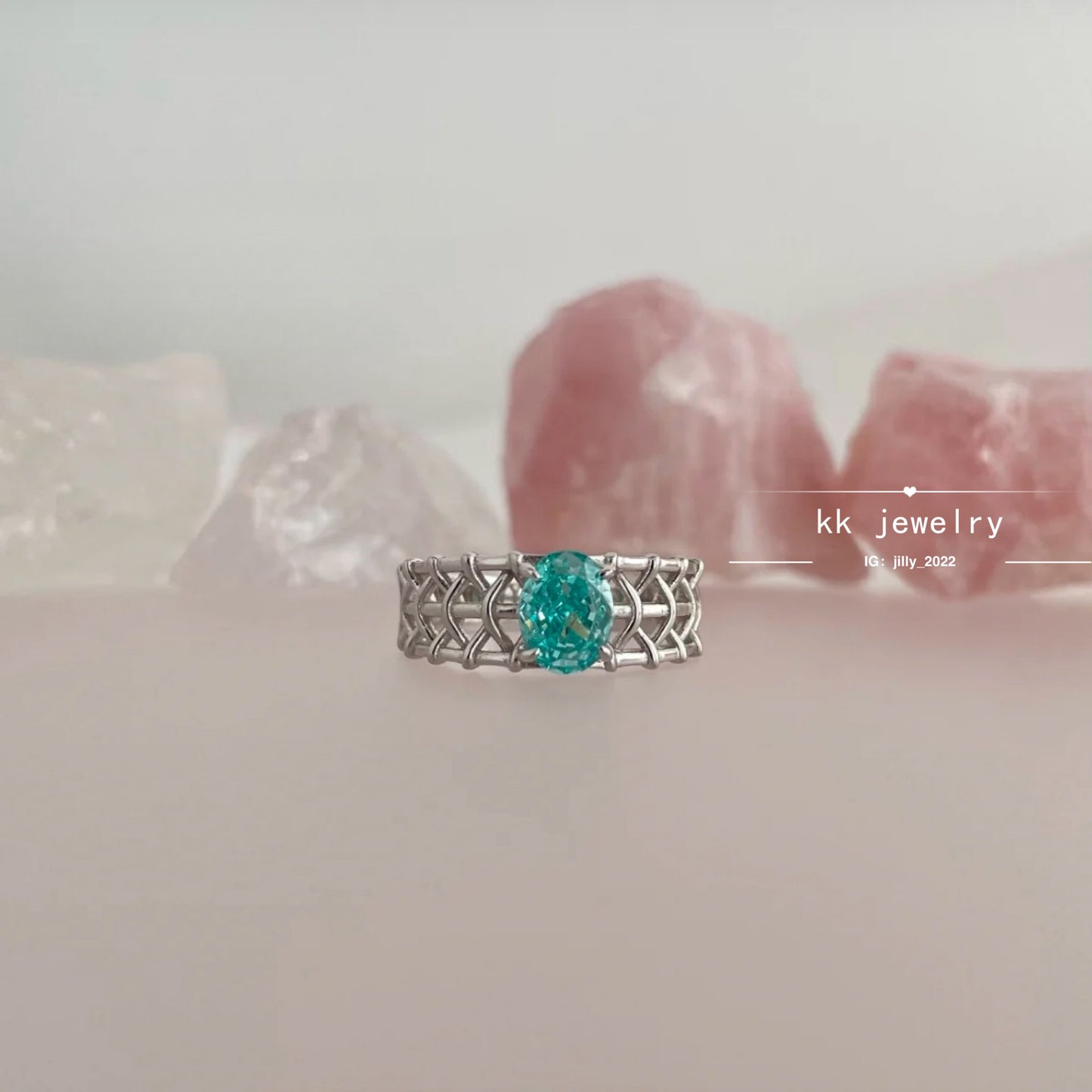 S925 Silver Paraiba Tourmaline 6 * 8 Oval Ring