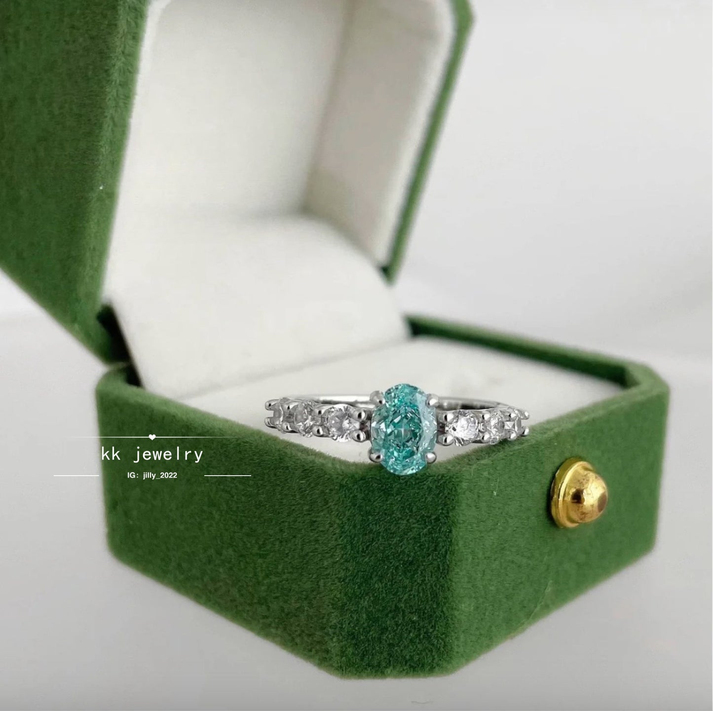 Fresh~ S925 Silver Paraiba 5 * 7mm Ring