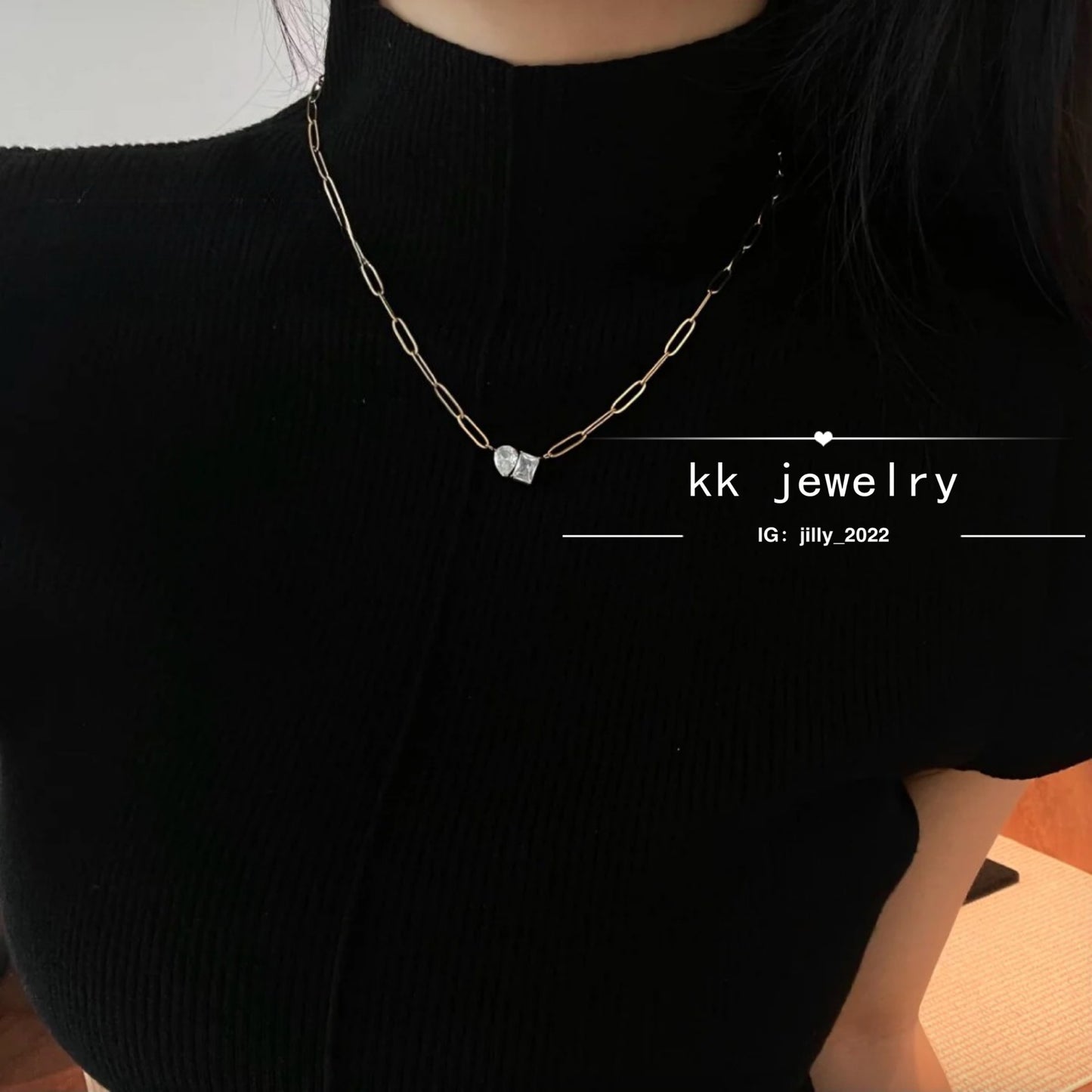 18k gold-plated titanium steel pear-shaped square zircon necklace