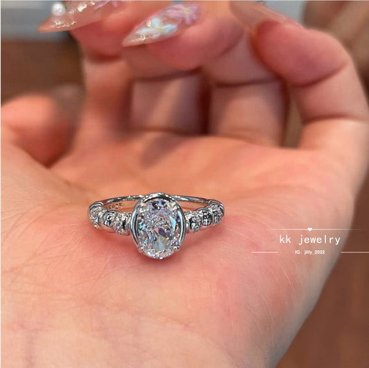 S925 Sterling Silver Oval Bubble Ice Flower Cut Ring