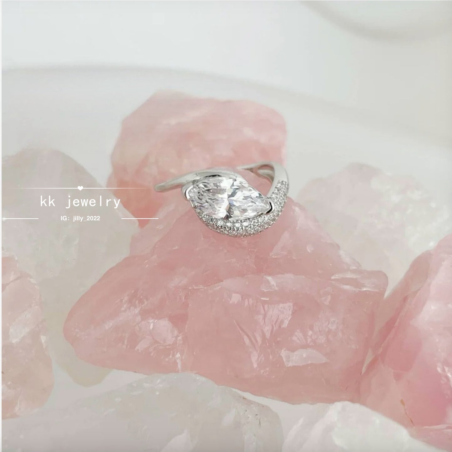 S925 Silver 6 * 12 Horse's Eye Diamond Ring