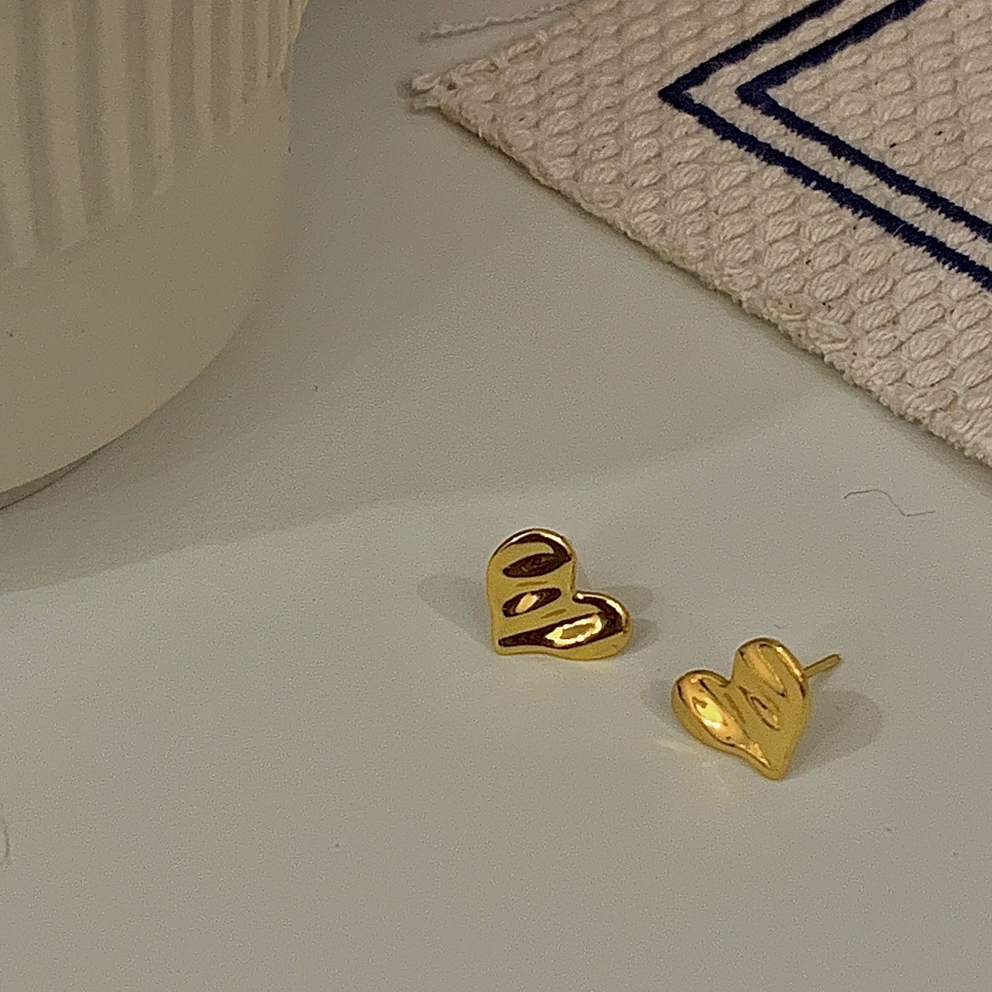 925 Silver Ripple Love Stud Earrings