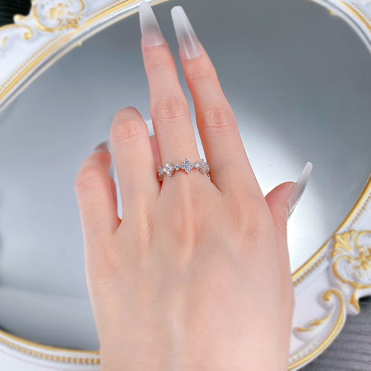 925 Silver Four-Leaf Flower Full Diamond Ring