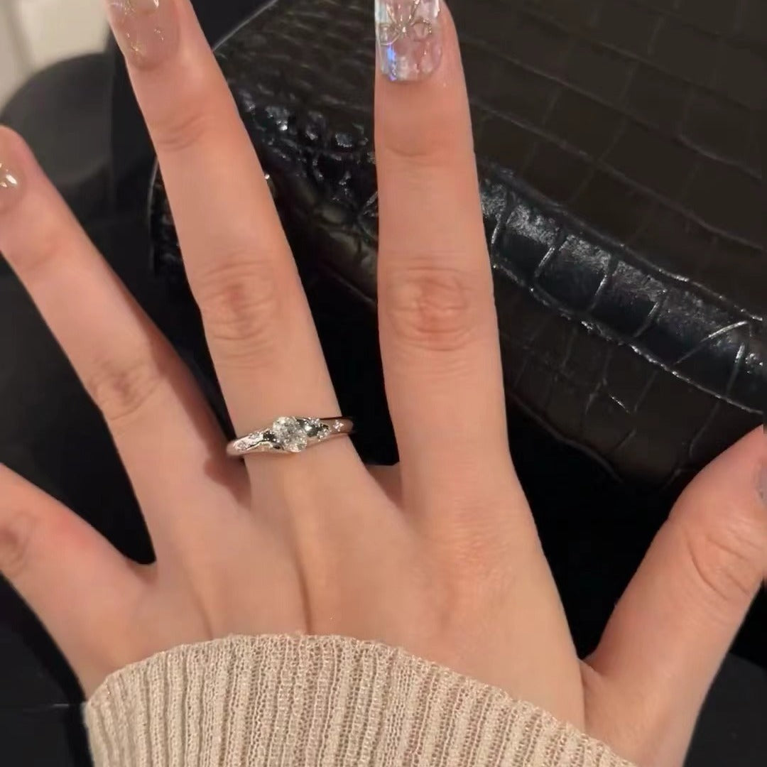 925 silver plated white gold one-carat high-carbon diamond ring