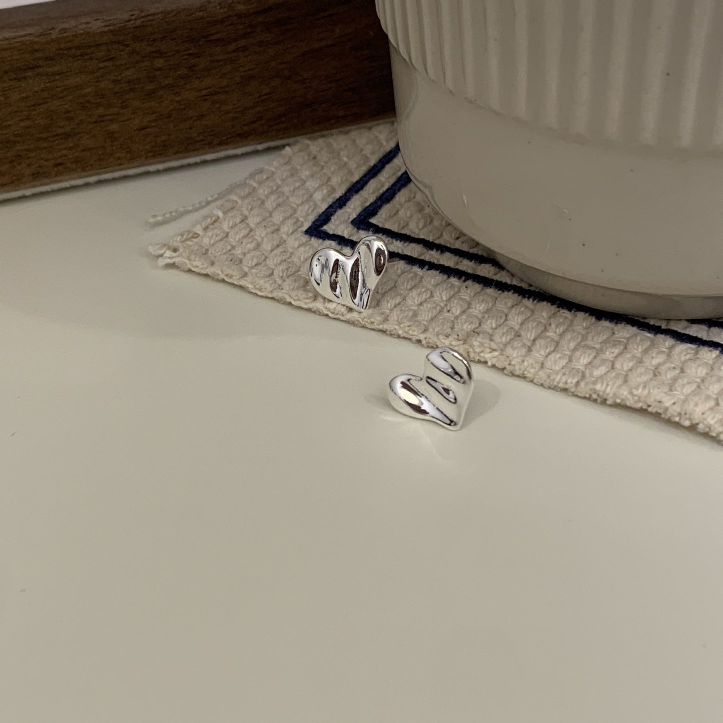 925 Silver Ripple Love Stud Earrings