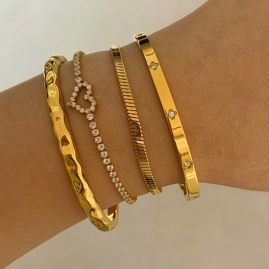 Stackable textured love stainless steel vacuum plating non-fading bracelet