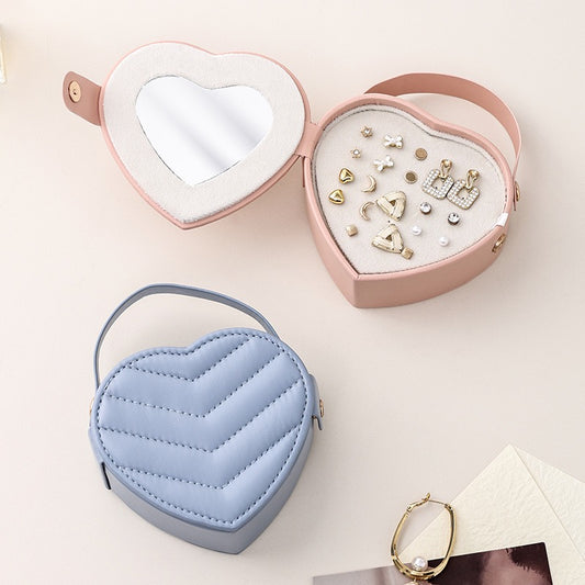 Heart-shaped jewelry box, high-end portable jewelry box, ring and earring storage box