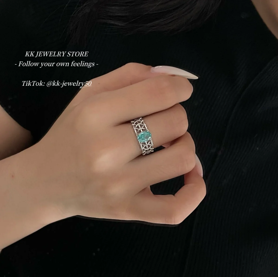 S925 Silver Paraiba Tourmaline 6 * 8 Oval Ring